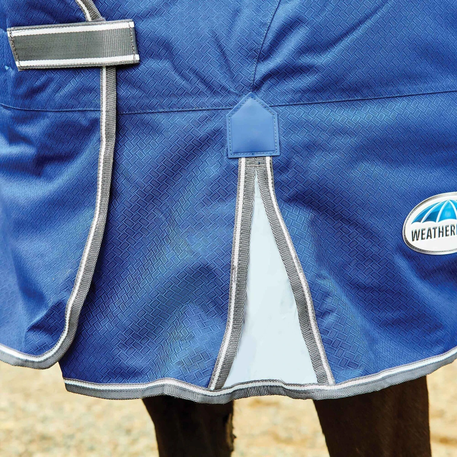 Weatherbeeta Comfitec Premier Free II Medium Lite Detachable Neck Horse Rug (Dark - Image 4