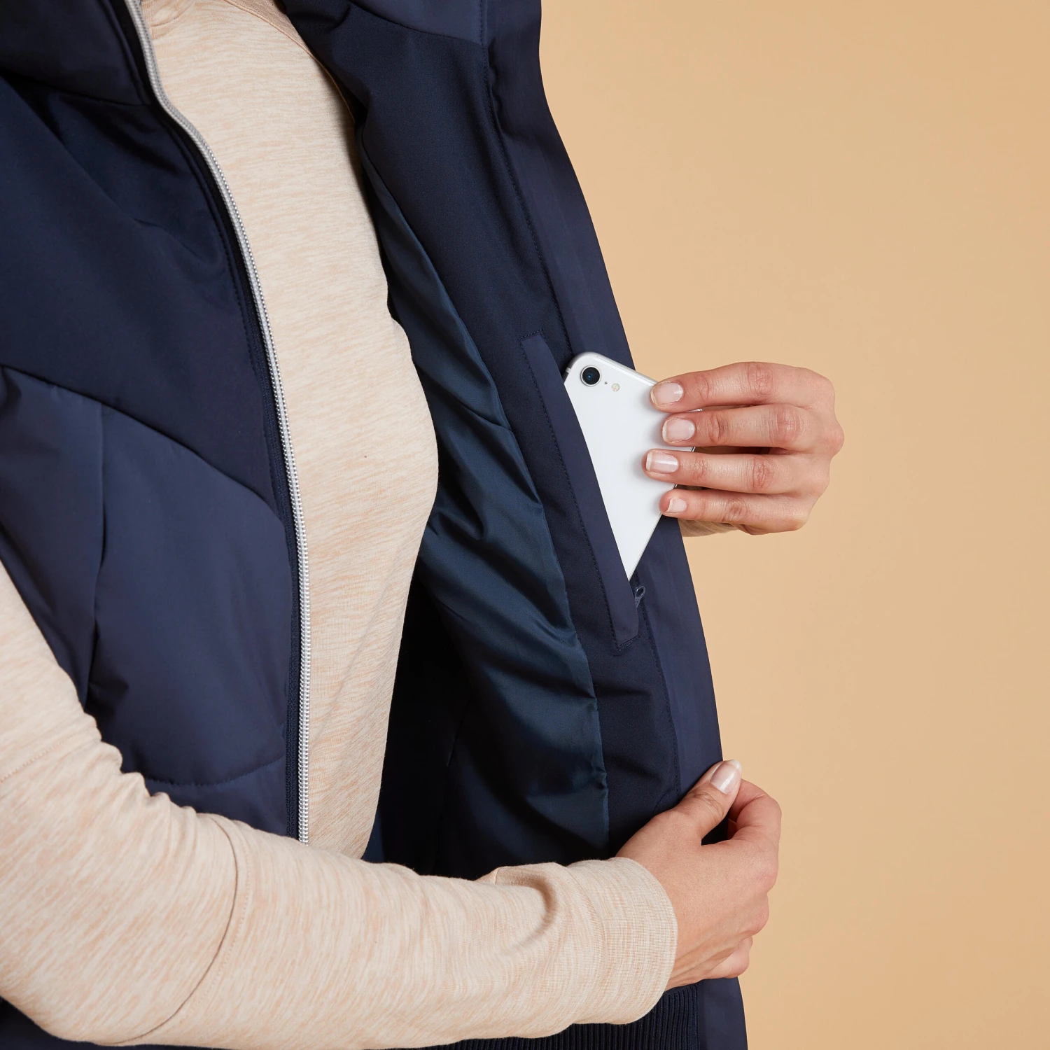 Women's Sleeveless Horse Riding Warm Down Jacket 900 - Image 8