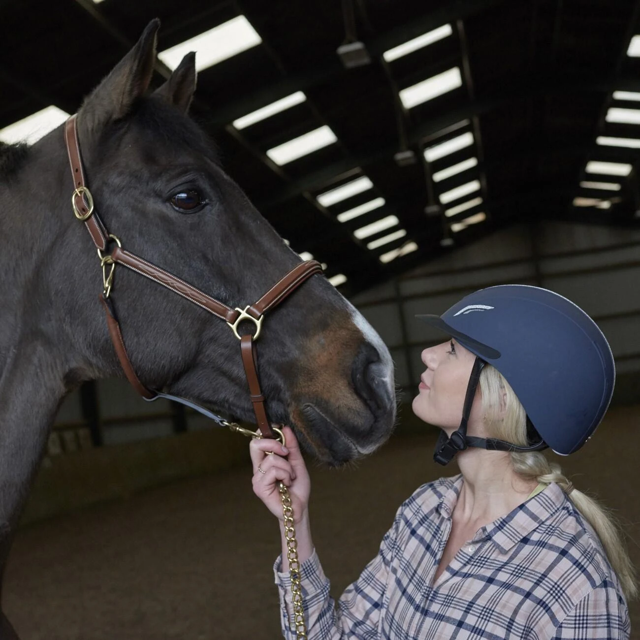 VX2 Sport Plain Riding Helmet - Image 7